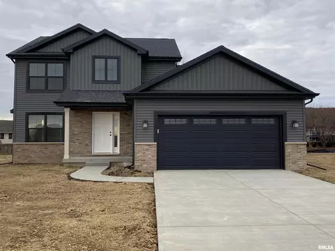408 Hawks Nest Dr, Chatham, IL 62629