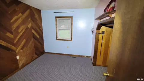 411 Willow St, Payson, IL 62360 photo 13