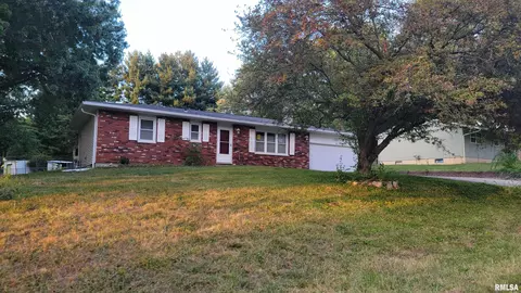 411 Willow St, Payson, IL 62360 photo 5