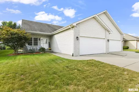 4858 Leah Dr, Springfield, IL 62711