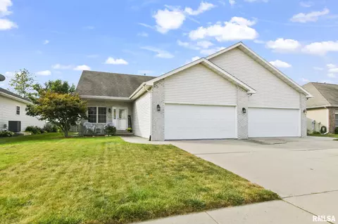 4858 Leah Dr, Springfield, IL 62711 photo 3