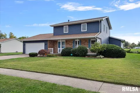46 Mallard Dr, Chatham, IL 62629