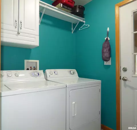 207 E Park St, Camp Point, IL 62320 photo 24