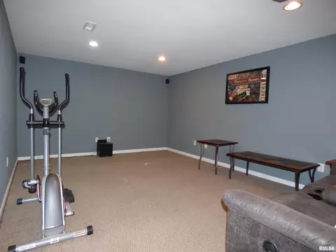 207 E Park St, Camp Point, IL 62320 photo 28