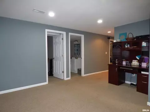 207 E Park St, Camp Point, IL 62320 photo 27