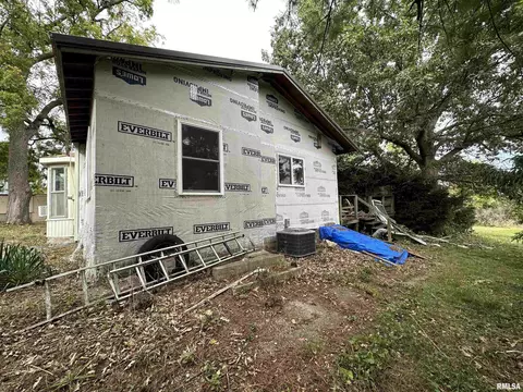 103 E Pearl St, Payson, IL 62360 photo 24