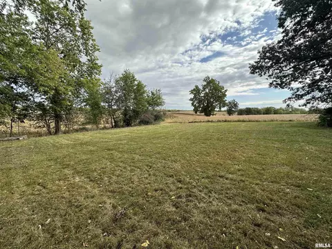 103 E Pearl St, Payson, IL 62360 photo 27