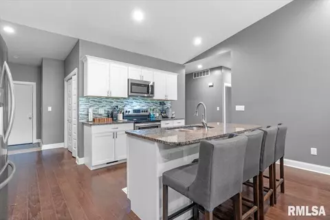 302 Harbor Point Pl, Springfield, IL 62712 photo 15