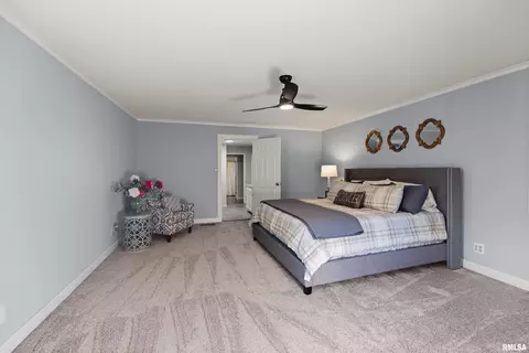 304 W Prairie St, Camp Point, IL 62320 photo 10