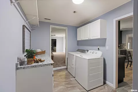 304 W Prairie St, Camp Point, IL 62320 photo 15