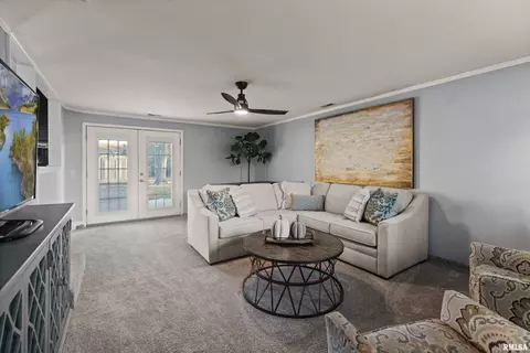 304 W Prairie St, Camp Point, IL 62320 photo 7