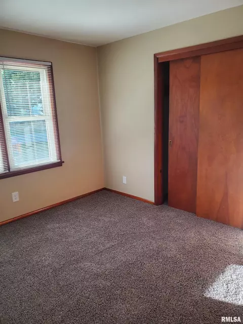 3250 S Spring St, Springfield, IL 62703 photo 29