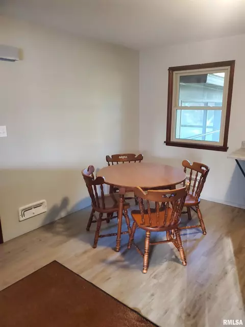 3250 S Spring St, Springfield, IL 62703 photo 25