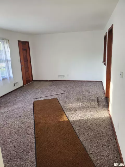 3250 S Spring St, Springfield, IL 62703 photo 22