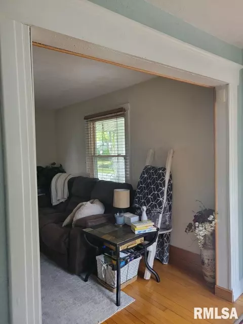 2449 S 9th St, Springfield, IL 62703 photo 11