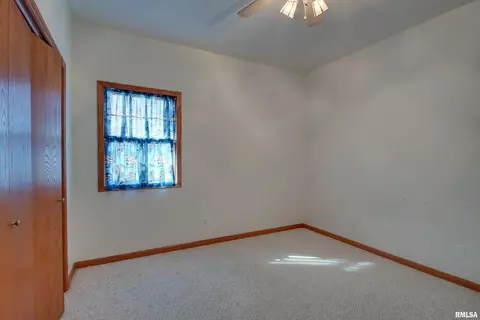 1235 E 2400 Pl, Camp Point, IL 62320 photo 19