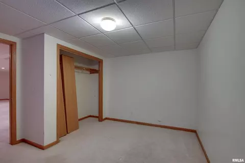 1235 E 2400 Pl, Camp Point, IL 62320 photo 17