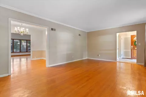 2066 Greenbriar Rd, Springfield, IL 62704 photo 8