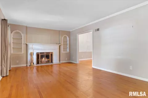 2066 Greenbriar Rd, Springfield, IL 62704 photo 5