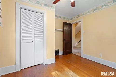 905 S Walnut St, Springfield, IL 62704 photo 18