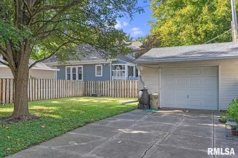 905 S Walnut St, Springfield, IL 62704 photo 30