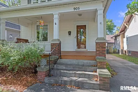 905 S Walnut St, Springfield, IL 62704 photo 2