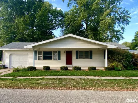 162 W Palmer St, Greenview, IL 62642