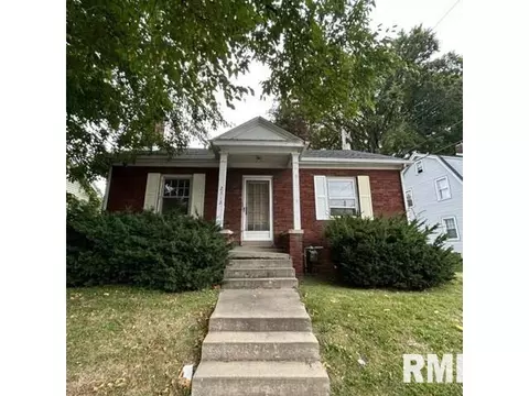 2312 S 5th St, Springfield, IL 62704