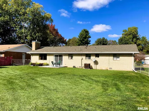 12 Belhaven Dr, Springfield, IL 62704 photo 22