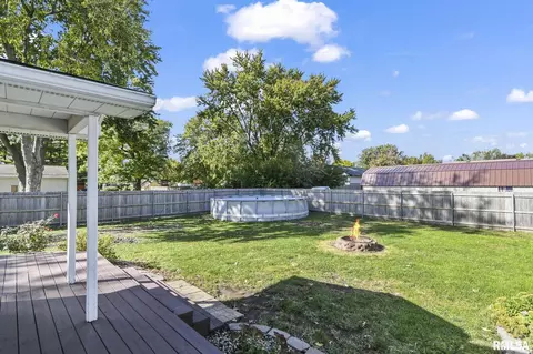 209 Fleck St, Dawson, IL 62520 photo 38