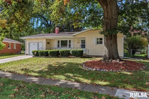 65 Glen Aire Dr, Springfield, IL 62703 photo 2