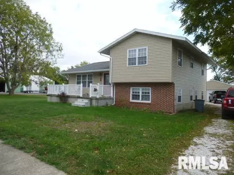 105 W Main St, Concord, IL 62631