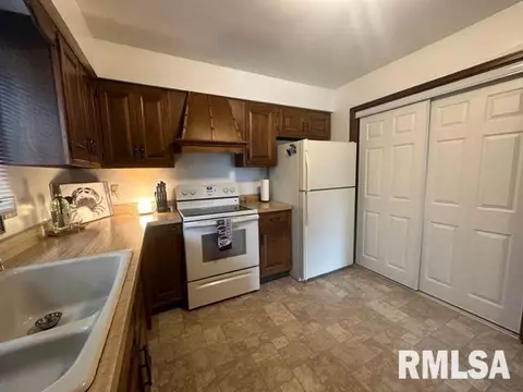 106 Brookside Pl, Springfield, IL 62704 photo 9