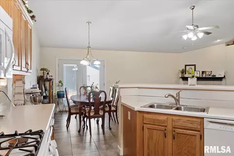 1909 Plover Rd, Springfield, IL 62711 photo 19
