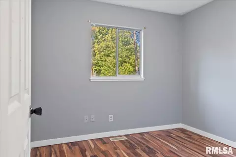 1301 E Cedar St, Springfield, IL 62703 photo 20