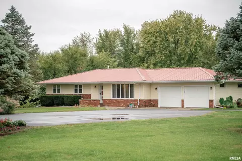 7747 Cardinal Hill Rd, Rochester, IL 62563