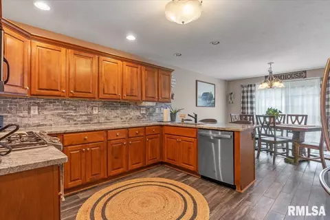 2705 Buckskin Trl, Springfield, IL 62711 photo 10