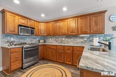 2705 Buckskin Trl, Springfield, IL 62711 photo 12