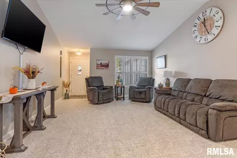 2705 Buckskin Trl, Springfield, IL 62711 photo 7
