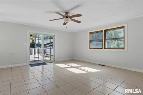 844 S Macarthur Blvd, Springfield, IL 62704 photo 13