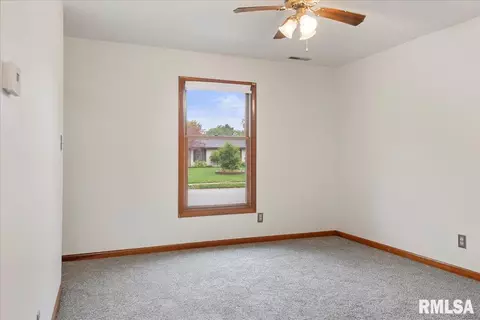 2505 Columbus Cir, Springfield, IL 62703 photo 15