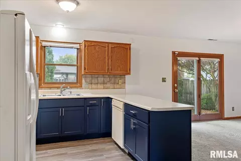 2505 Columbus Cir, Springfield, IL 62703 photo 12