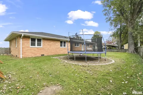 318 E Southwind Rd, Springfield, IL 62703 photo 31