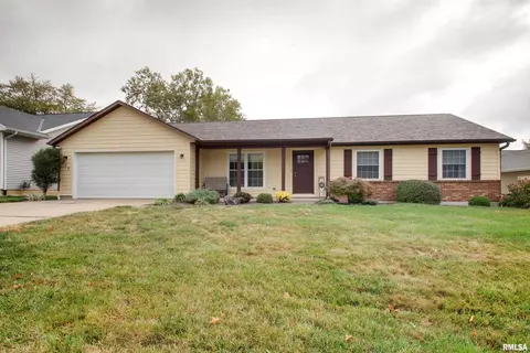 517 S 43rd St, Quincy, IL 62305