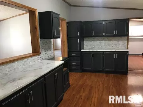 3395 Tozer Rd, Springfield, IL 62707 photo 10