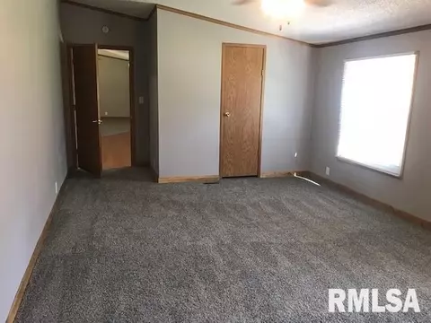 3395 Tozer Rd, Springfield, IL 62707 photo 15