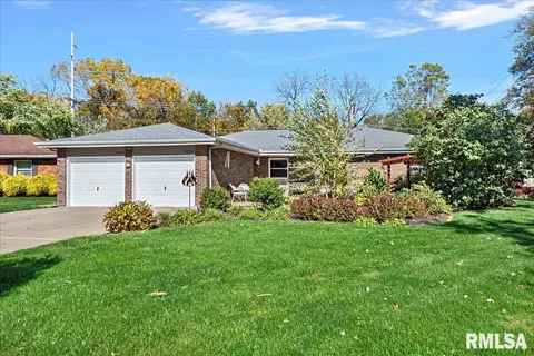 4002 Pickfair Rd, Springfield, IL 62703