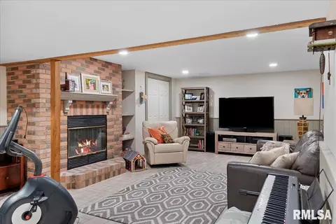 4002 Pickfair Rd, Springfield, IL 62703 photo 28
