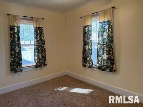 1624 S 2nd St, Springfield, IL 62704 photo 13