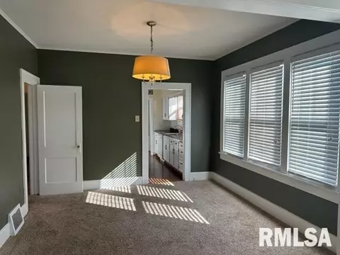 1624 S 2nd St, Springfield, IL 62704 photo 8
